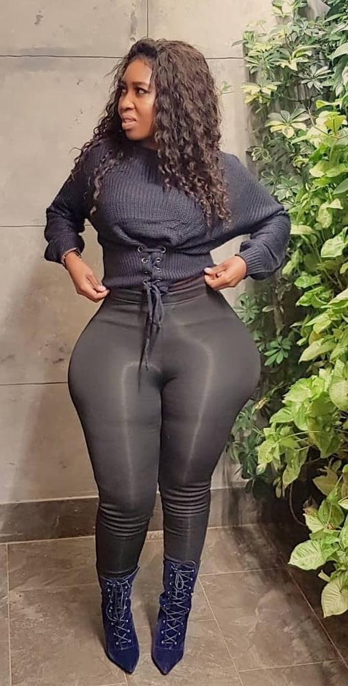 16P Nothing but hips