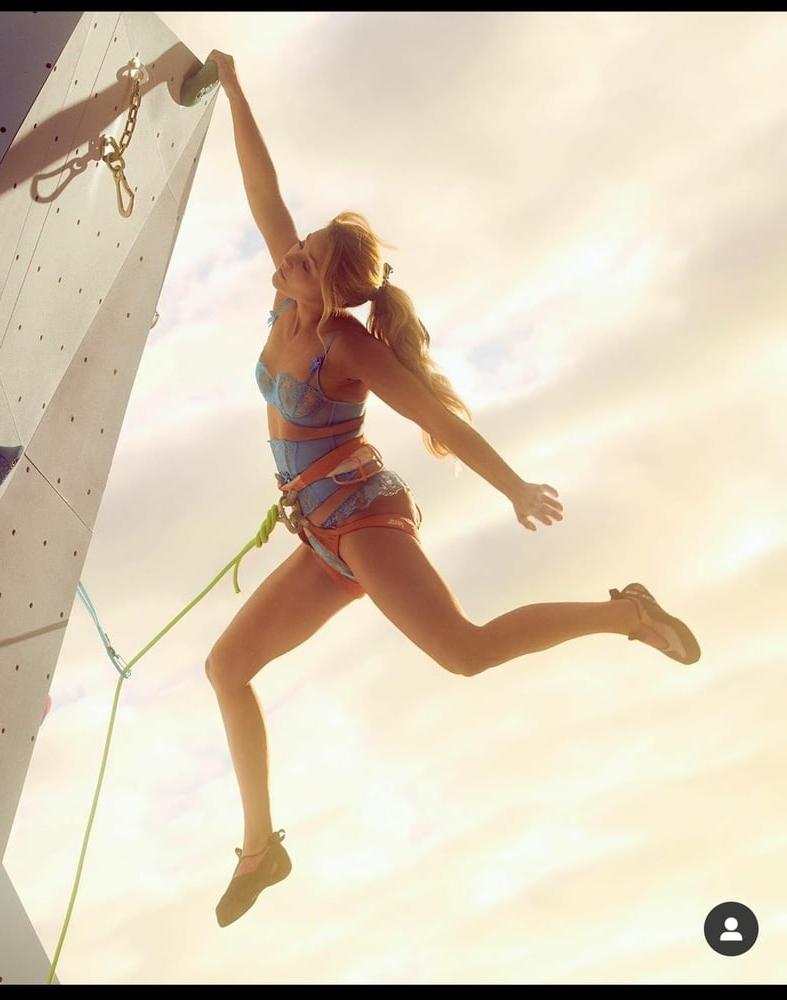 14P Sasha Digiulian american climber