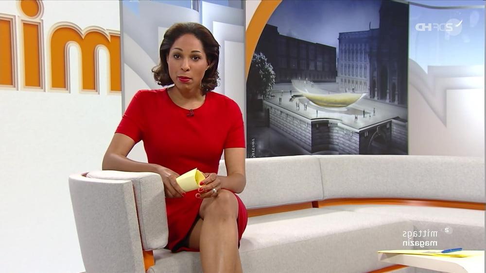 25P German TV Milf Jana Pareigis