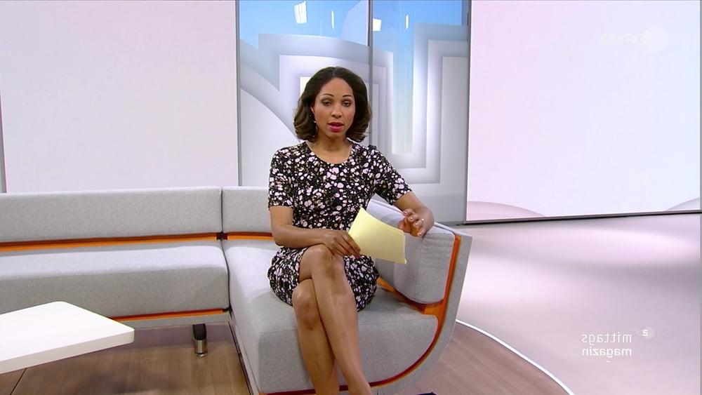 25P German TV Milf Jana Pareigis