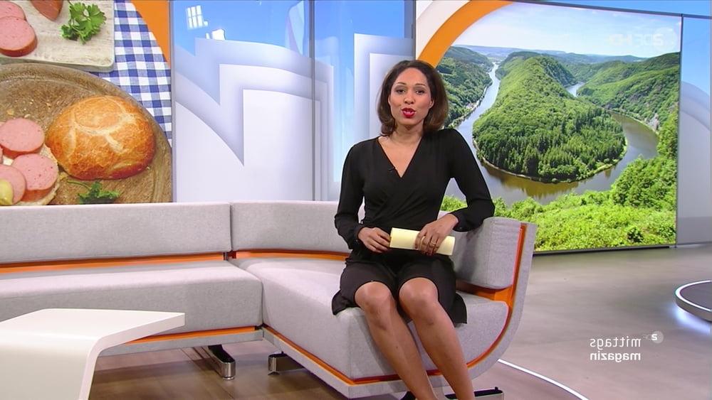 25P German TV Milf Jana Pareigis