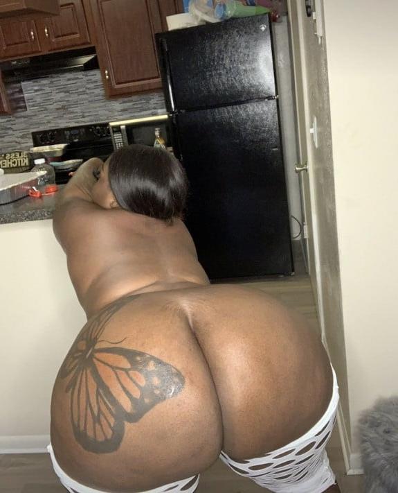 25P BBW Phat Ass 2
