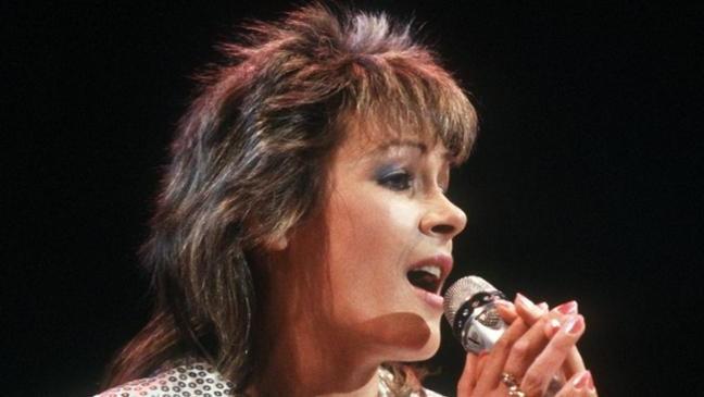 25P Ingrid Peters - german 80's singer