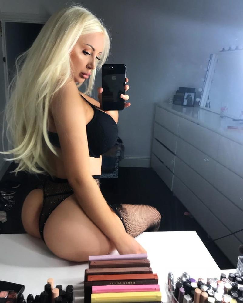25P Sexy British Sluts Big Tits Big Ass Big Lips