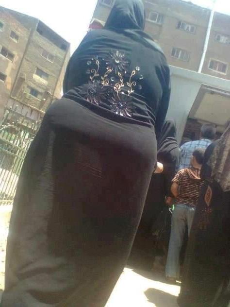 25P ARAB AMATEUR MUSLIM BEURETTE HIJAB BNAT BIG ASS VOL.59