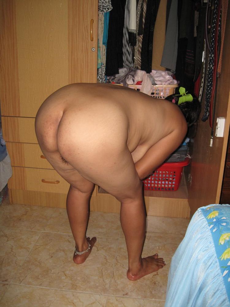 25P 5. Thai wife exposed
