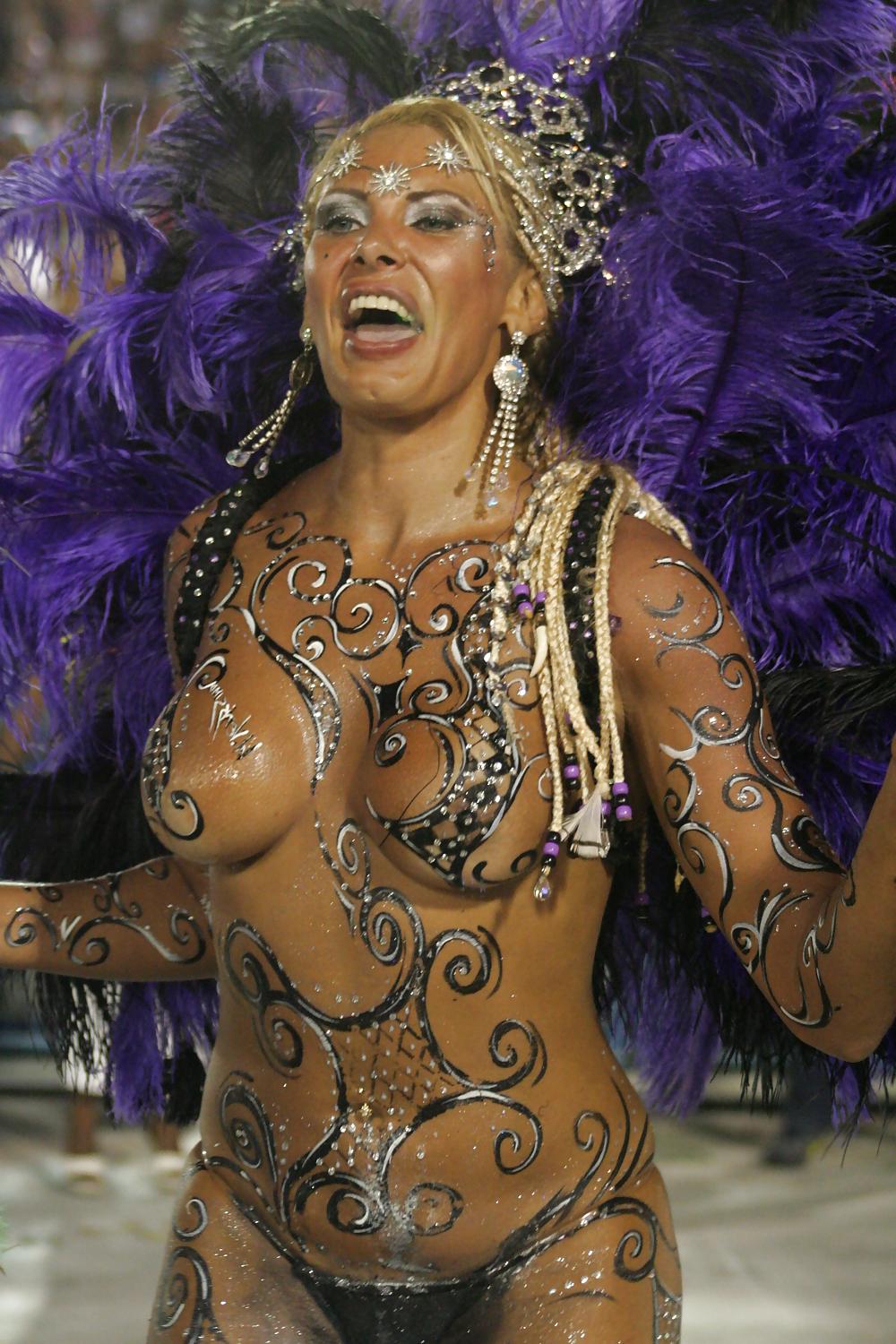 25P CARNIVAL BABES WITH GORGEOUS BODIES - londonlad