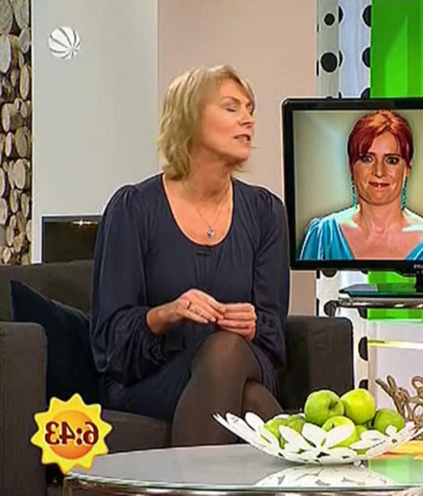 25P German TV Milf Gaby Papenburg