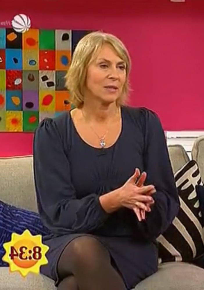 25P German TV Milf Gaby Papenburg