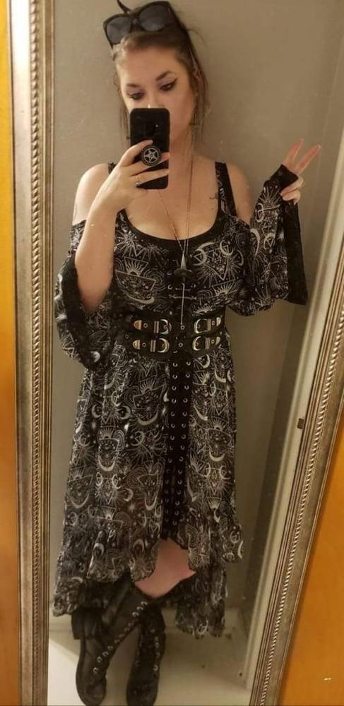 25P Lisa huge tits cumwhore wife exposed