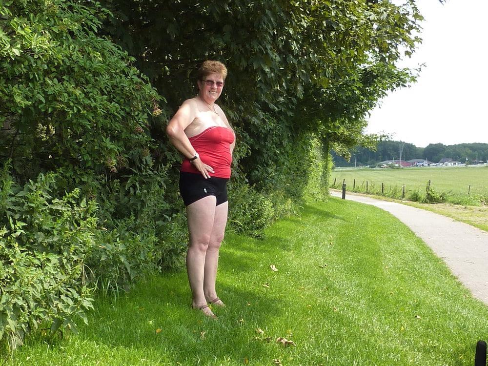 25P 5. Dutch wife exposed by hubby