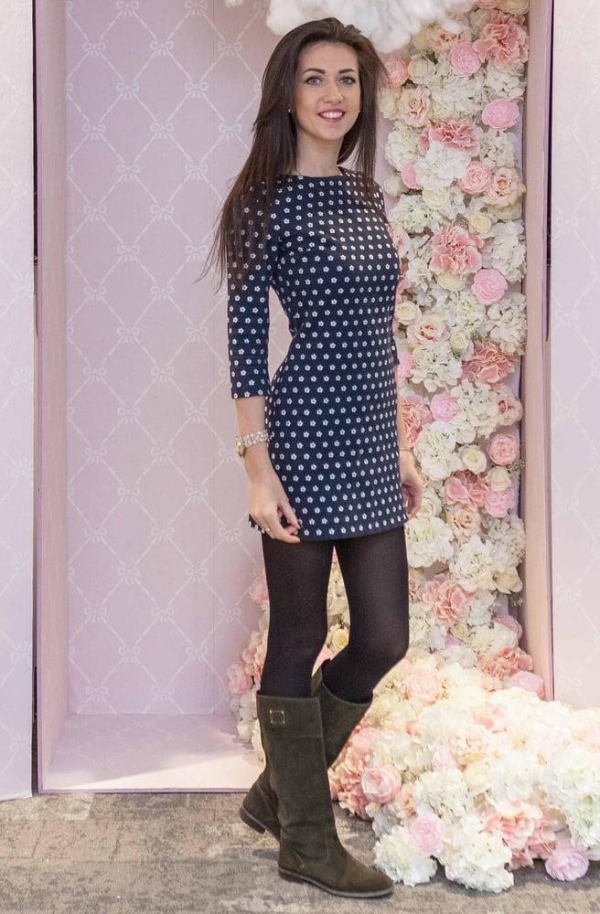 25P Married Russian Bitches Pantyhosed at a Wedding Show