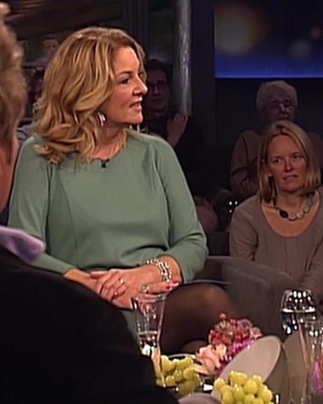25P German TV Milf Bettina Tietjen