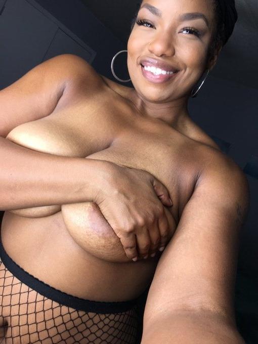 12P her pussy will drive you crazy