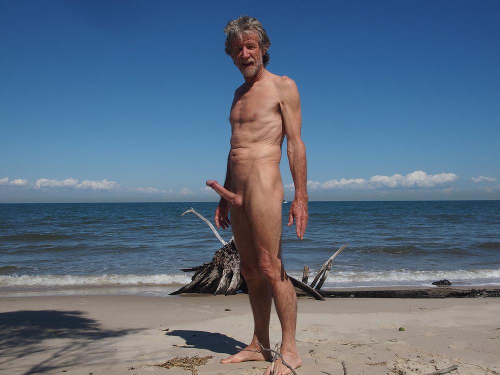 25P 5. Aussie wife exposed