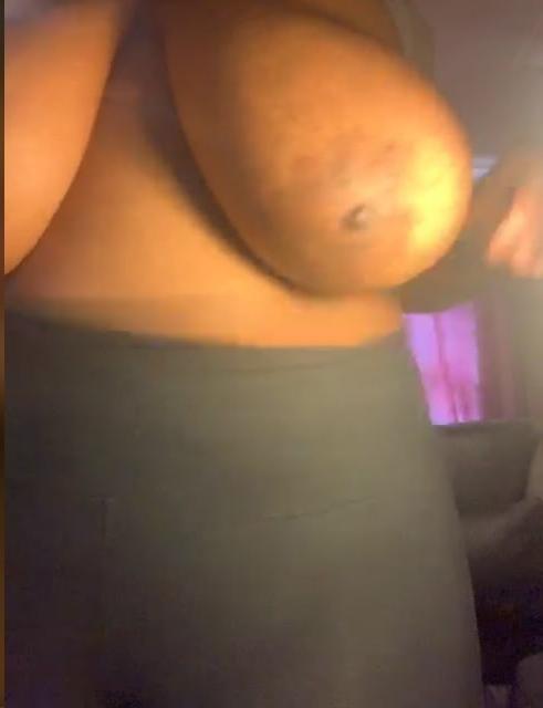 25P Ayana black chick big ass and big tits bbw