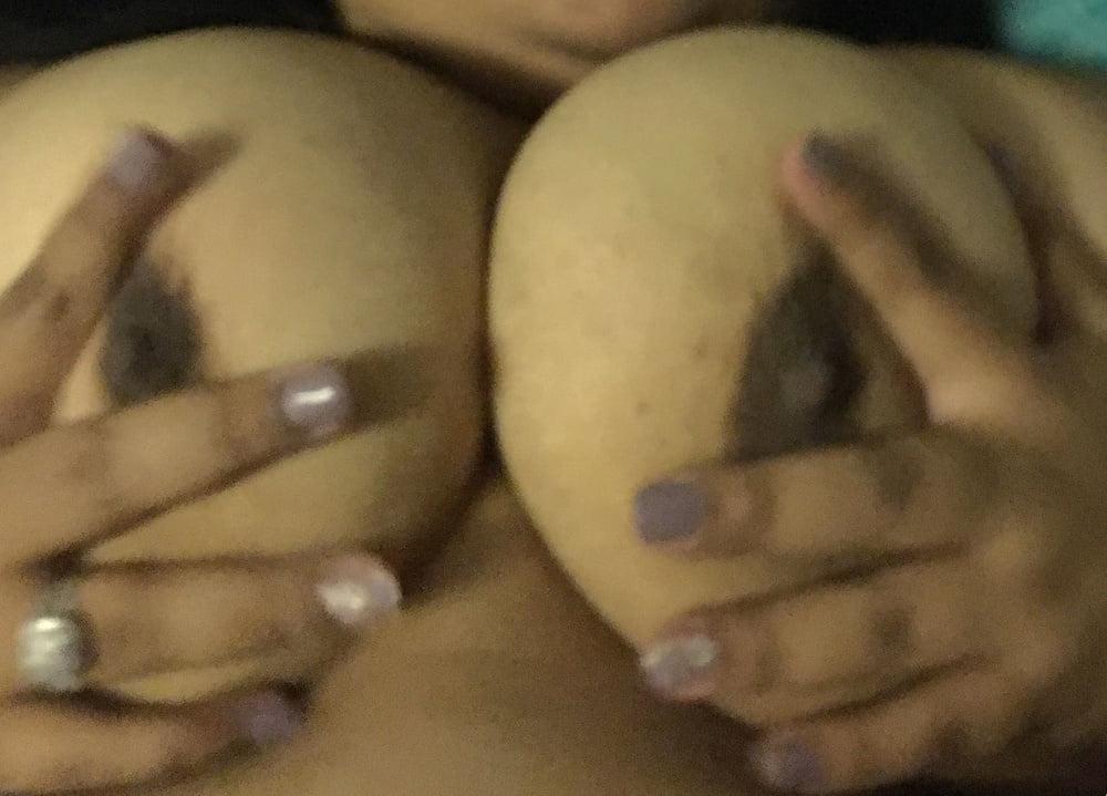 7P Big titty wife 42 DDD