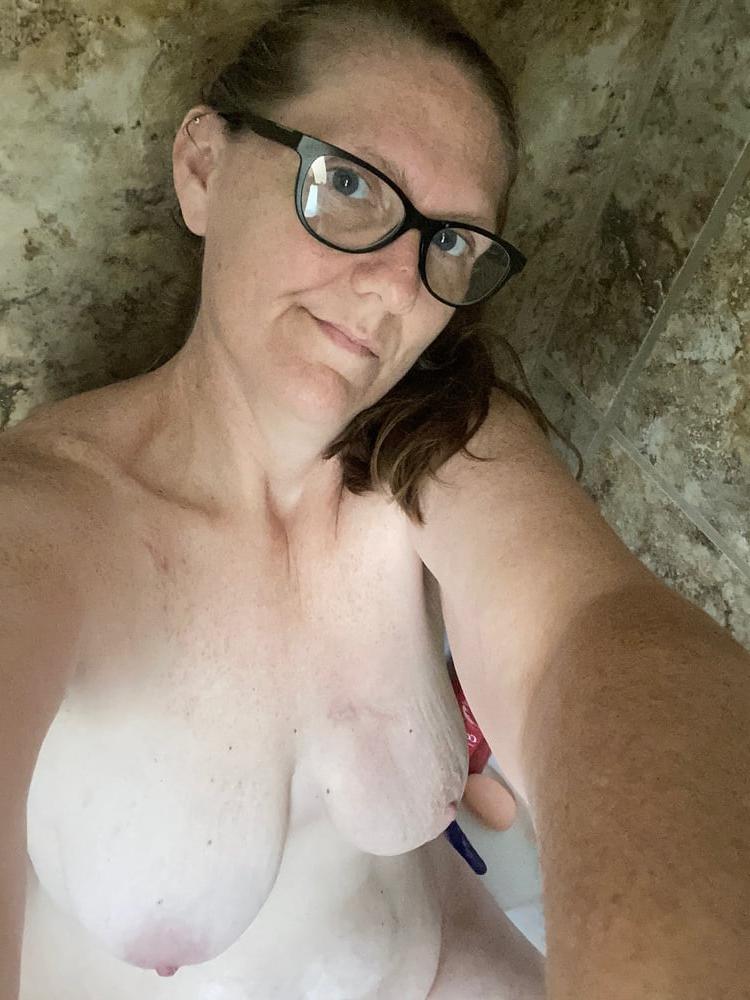 7P More pics of the wife