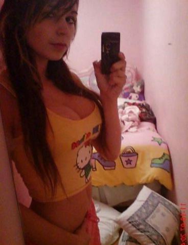 18P Big tits amateur BY AVANTAGE part 3
