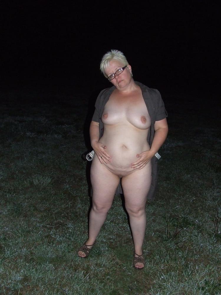 25P NIce Slut wife