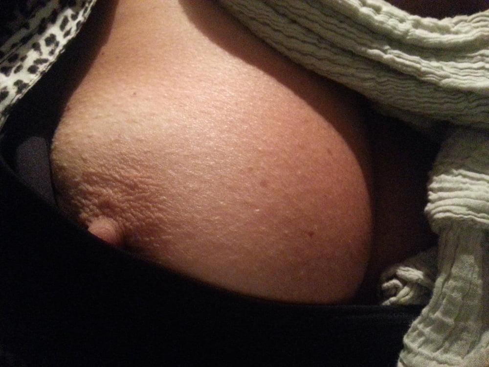25P my busty ex wife ready for sex