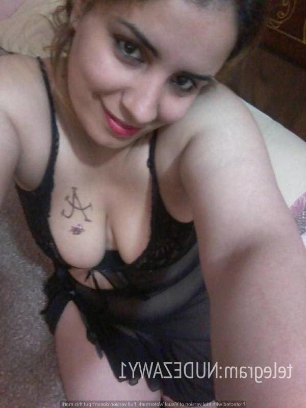 13P egyptian chubby woman labwa sharmota big ass big tits