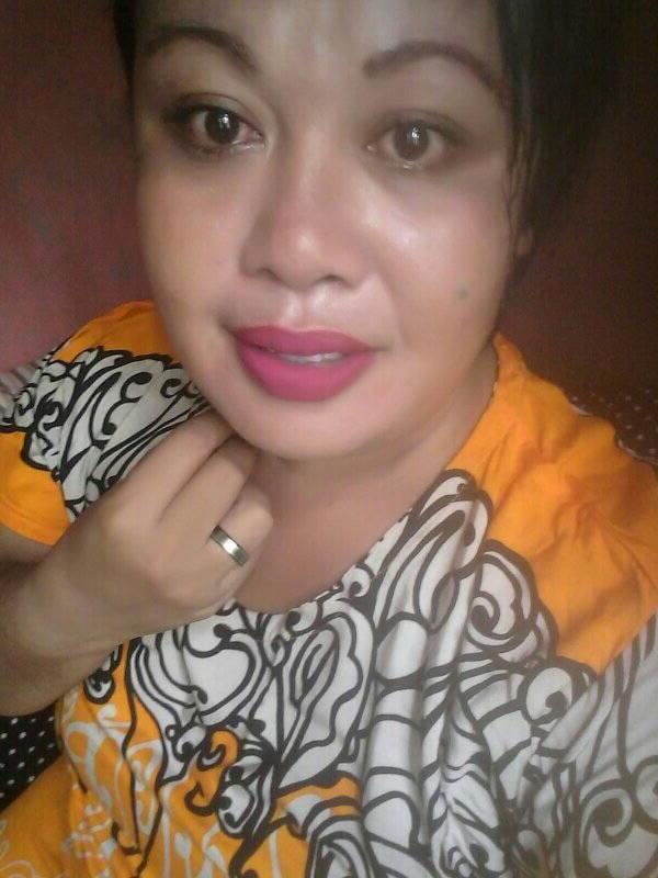 17P Tante Indonesian