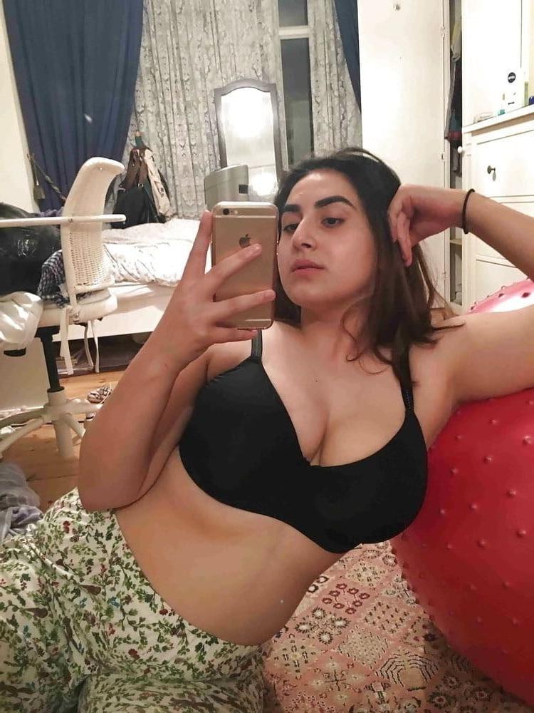 25P Collection Mix Hot Indian Asian 48