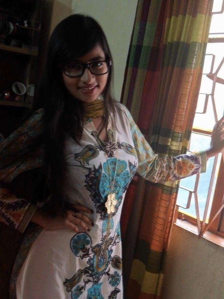 25P Collection Mix Hot Indian Asian 48