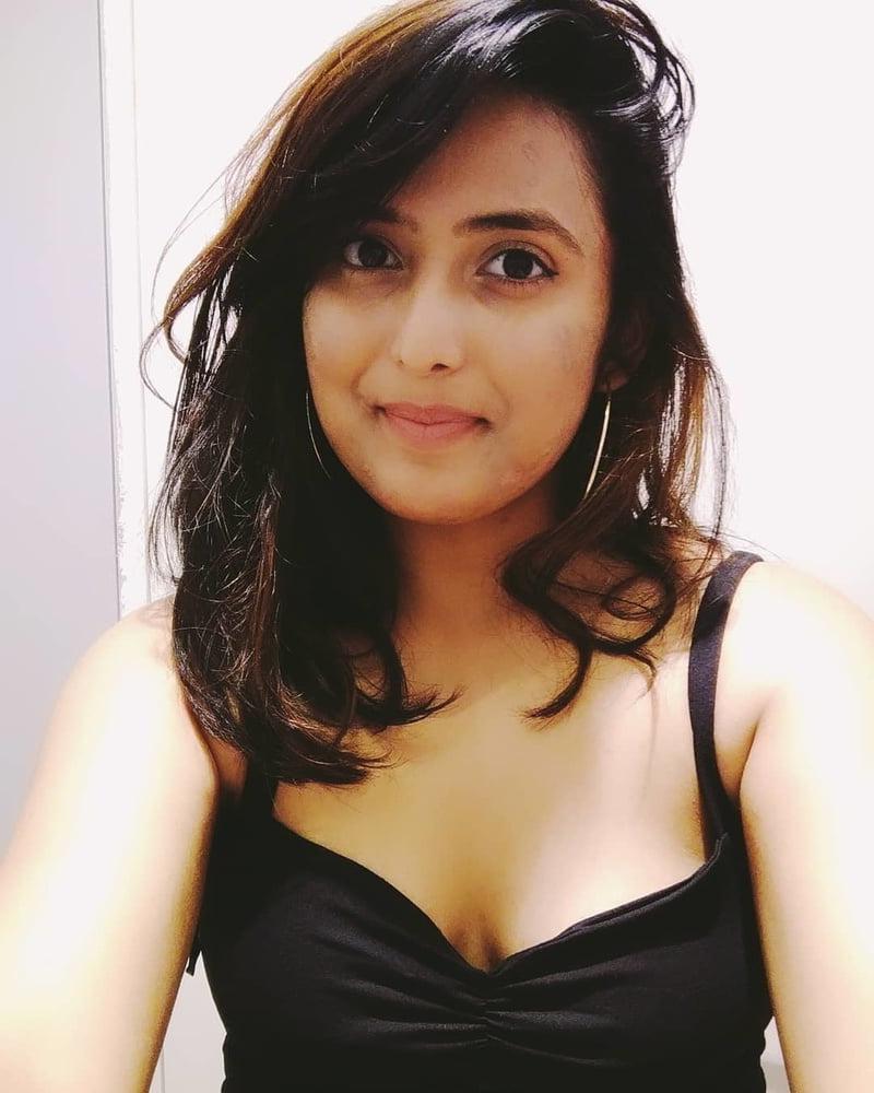 25P Collection Mix Hot Indian Asian 48
