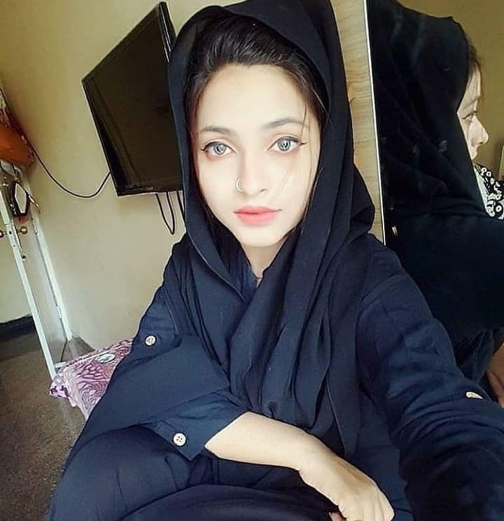 25P Collection Mix Hot Indian Asian 48
