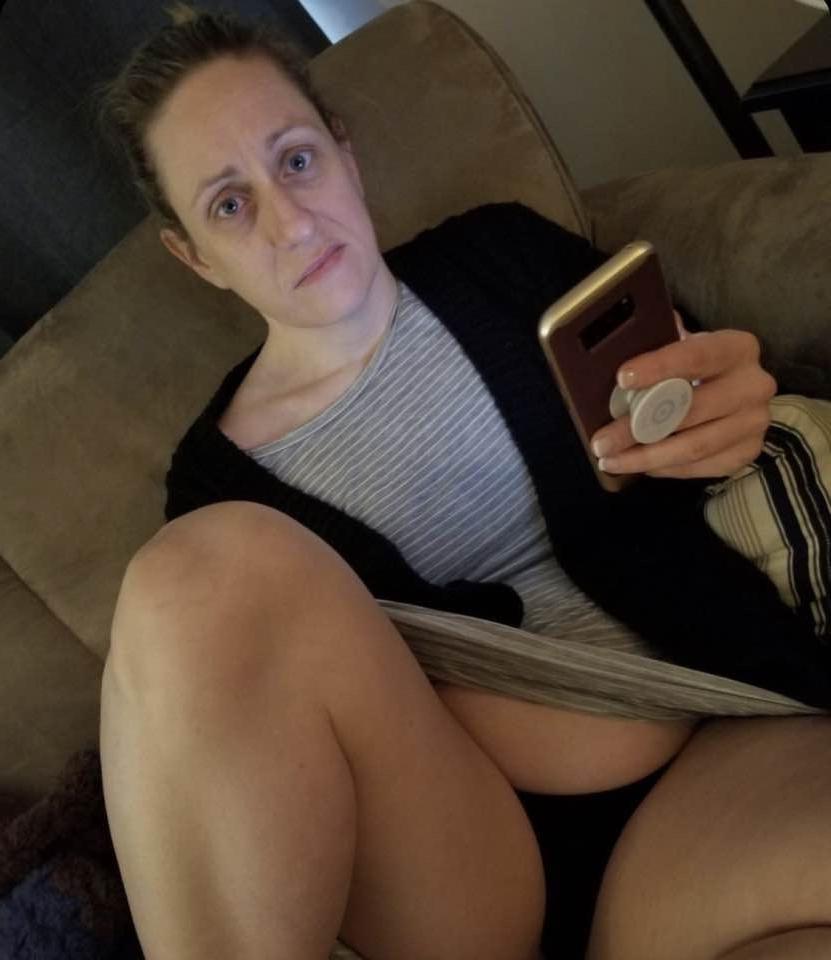 10P Hot American slut wife