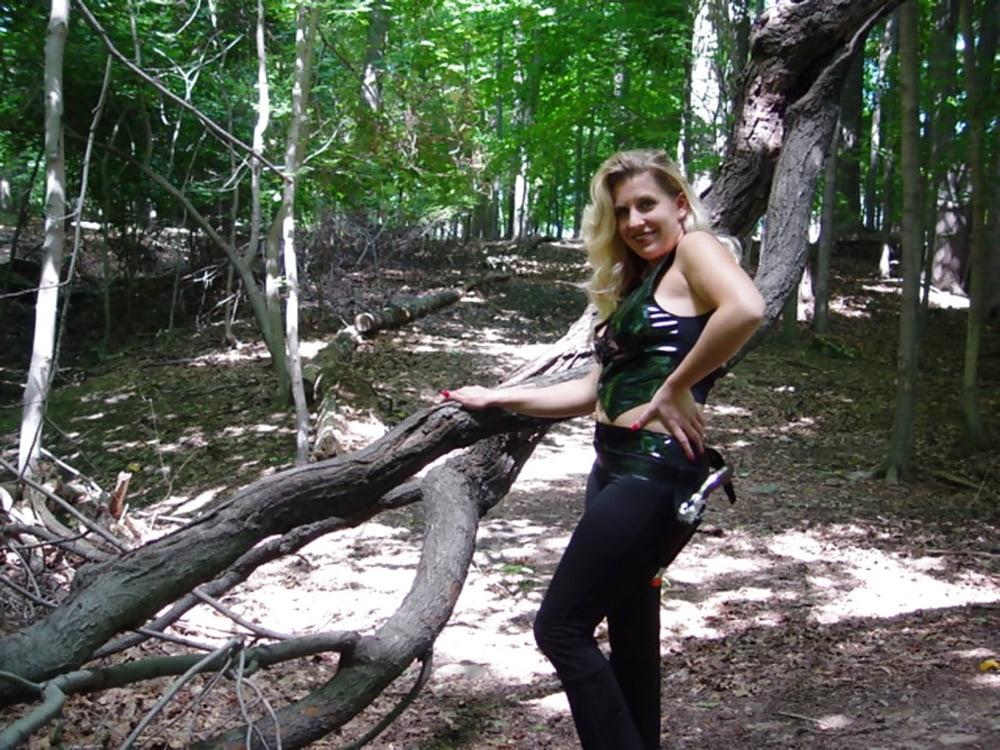 25P Amateur Wife Gloria