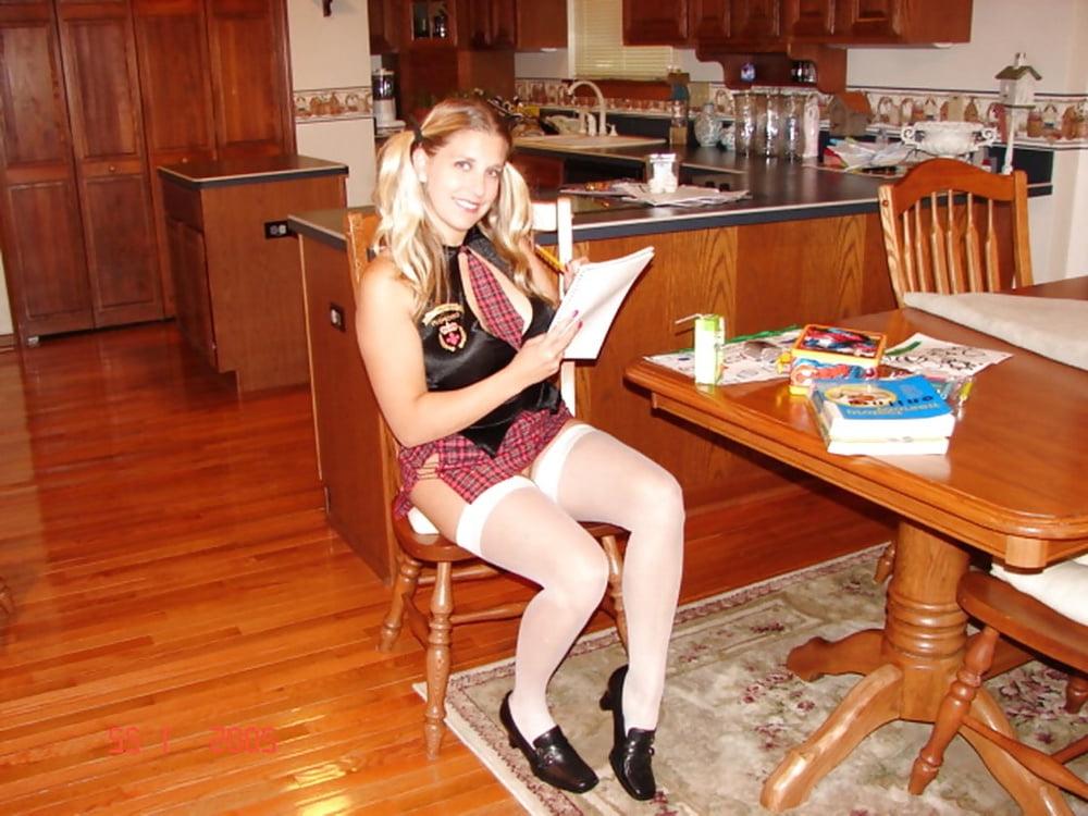 25P Amateur Wife Gloria