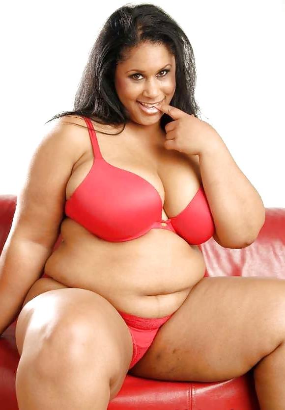 25P Big Girlz Need Love (Bikini Edition)