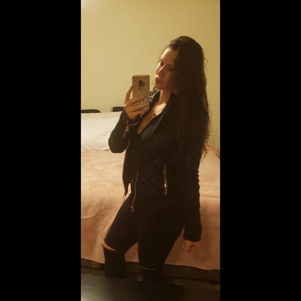 25P Milf with big ass