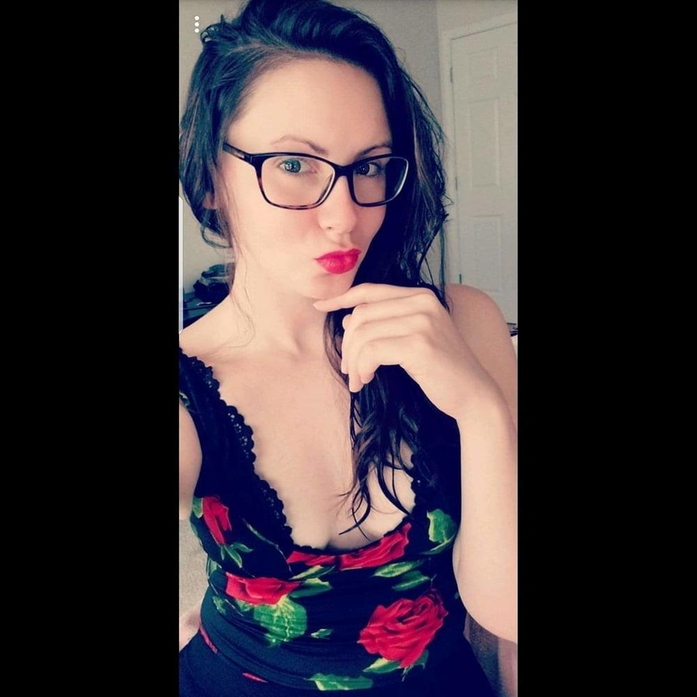 25P Milf with big ass