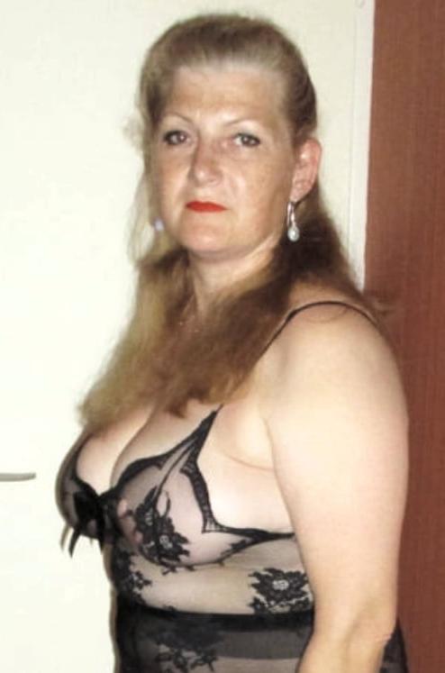 21P friend's  wife Emma