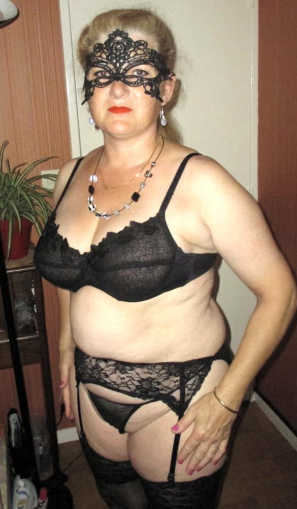 21P friend's  wife Emma