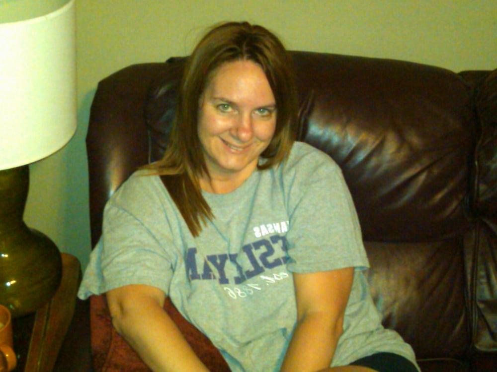 25P 5. Kansas wife poses for exposure.