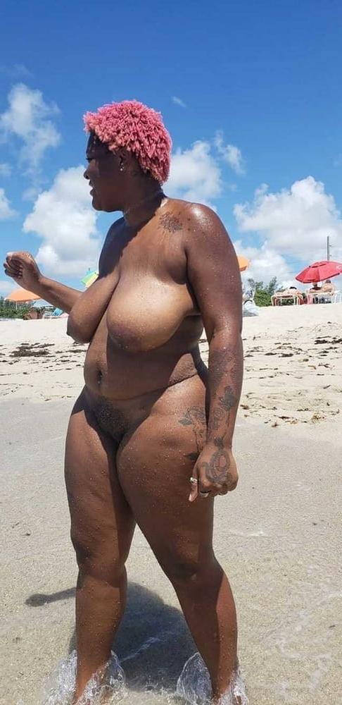 25P Black MILF to GILF &amp; BBW : computer clearance 02