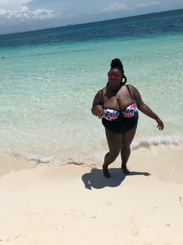 25P black bbw
