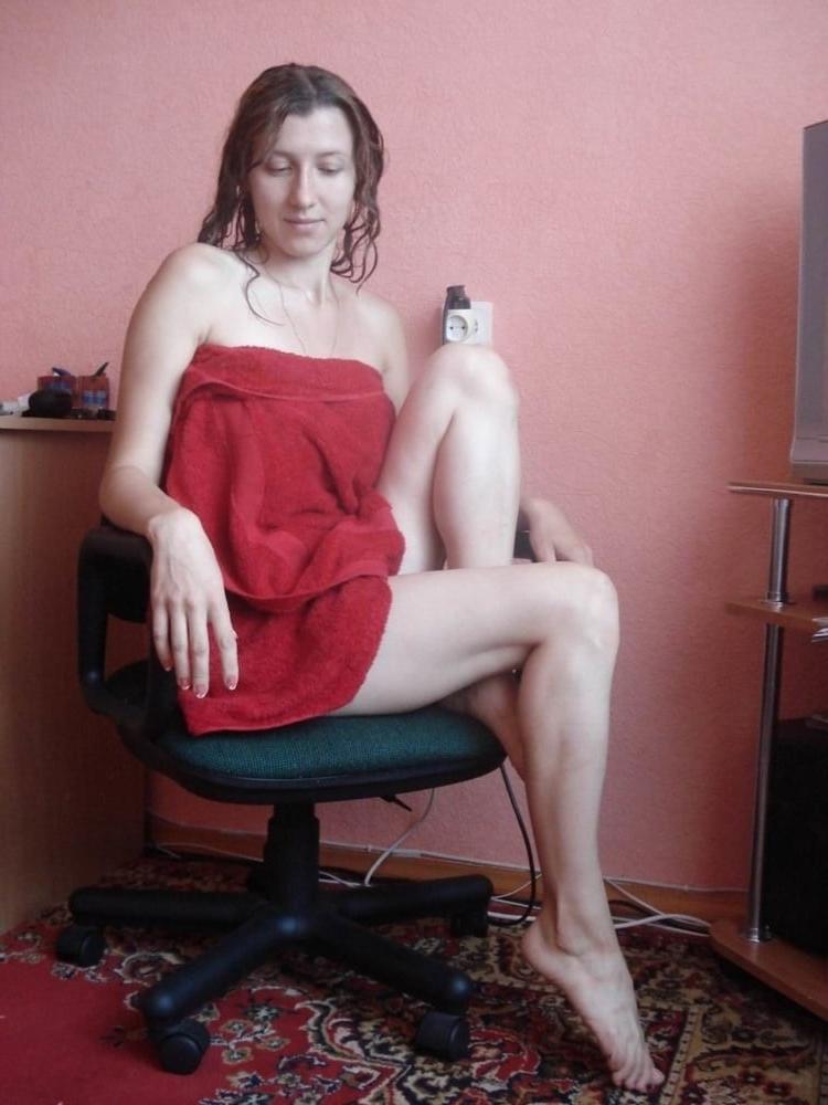25P Horny Wife