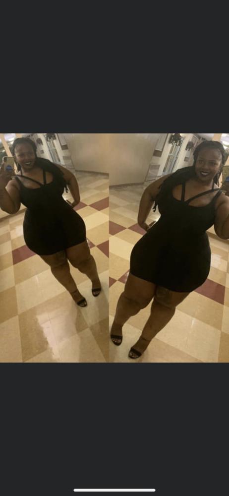 25P Latoya Jones Facebook bbw model