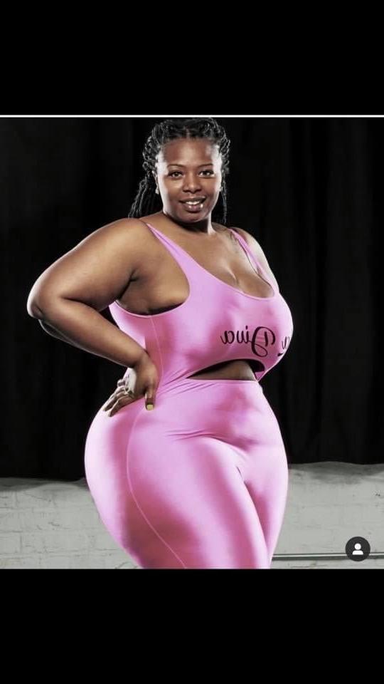 25P Latoya Jones Facebook bbw model