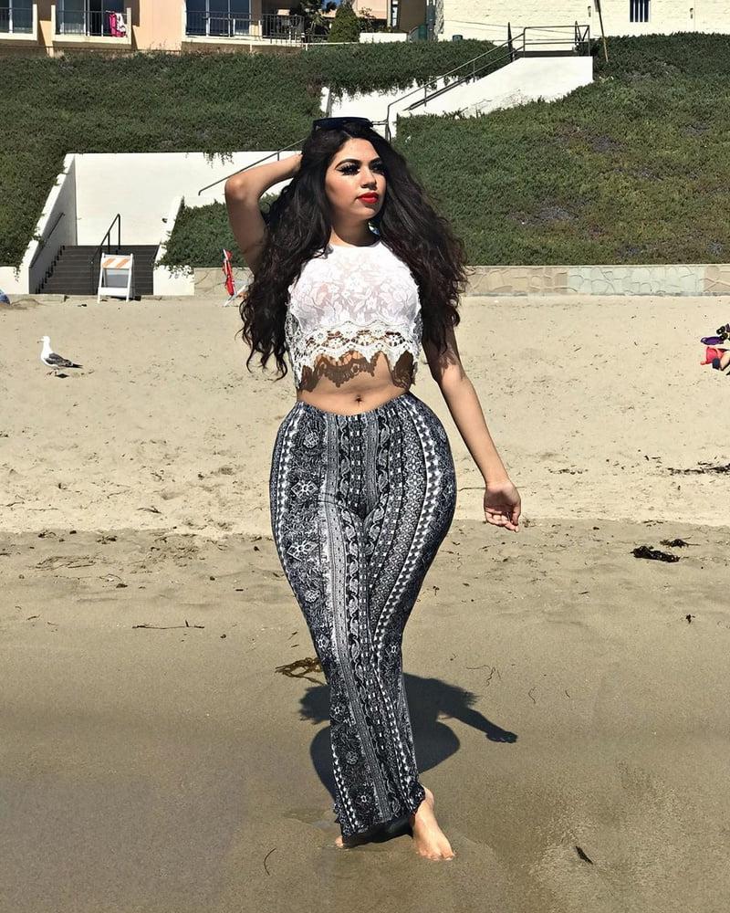 24P Sexiest Black Women Hot Big Tits Big Ass Ebony