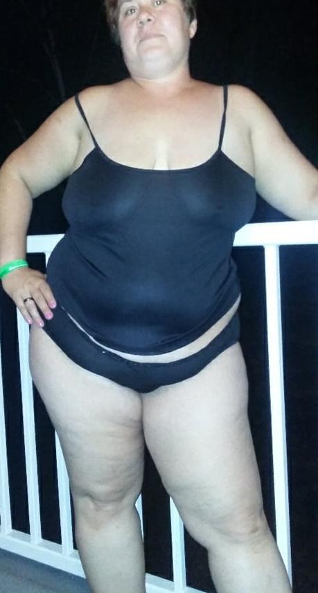 12P My Wife Needs A MEAN COCK!!
