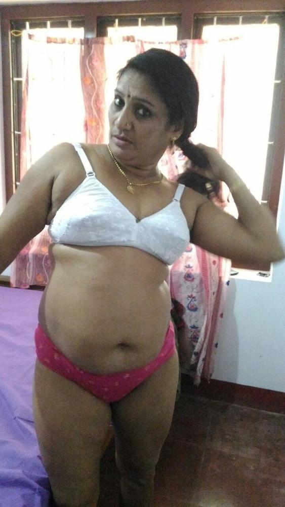 7P Indian Aunty &amp; beauties