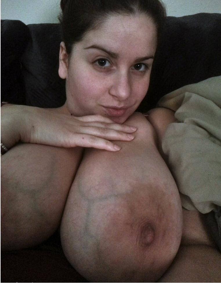 25P Massive Boobs Mommys #1 (StreetBoy2000)