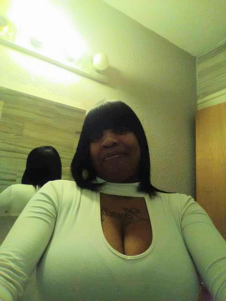 25P Big Bouncy Ass and Tits
